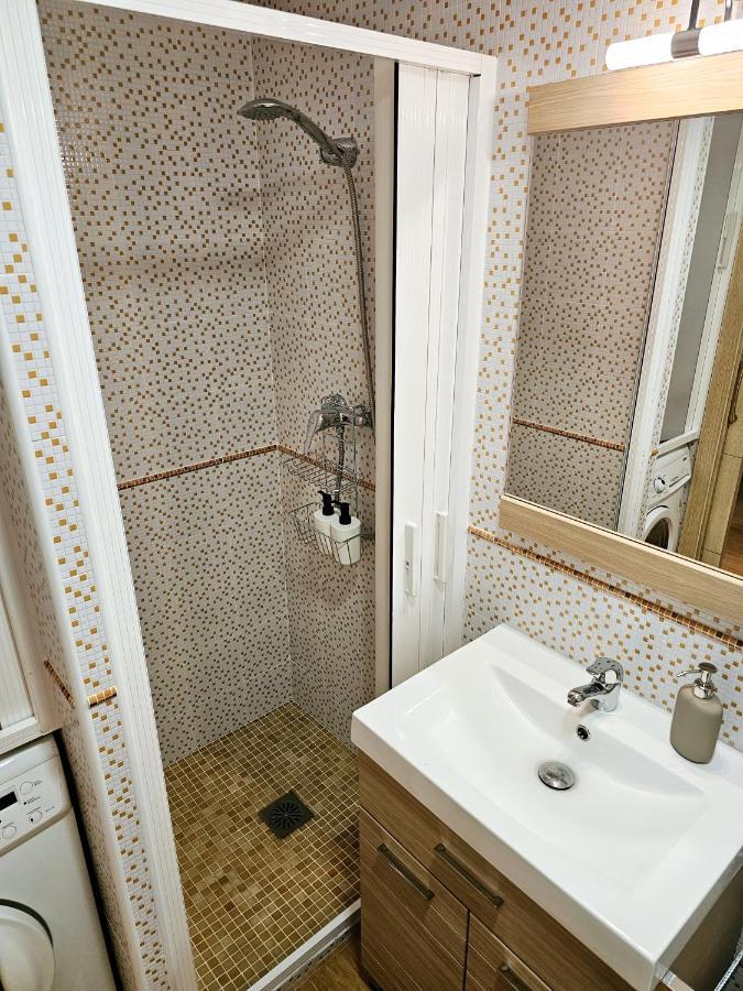 Pandora City Center Apartment لقنت المظهر الخارجي الصورة